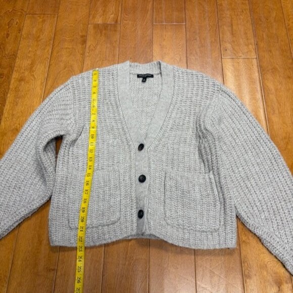 Banana Republic Womens Chunky Knit Wool Blend Cardigan Size M Preppy Academia - Picture 8 of 10